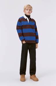 Royal Turtleneck Vibes