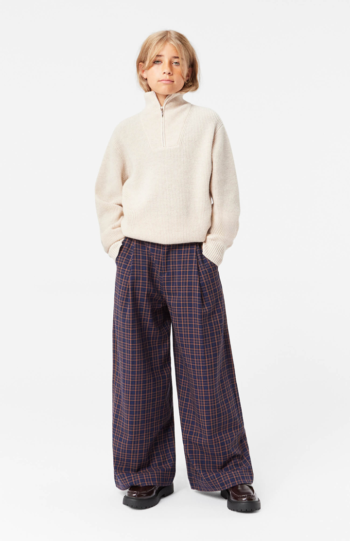 youth_girl_aw24_23.jpg?width=490