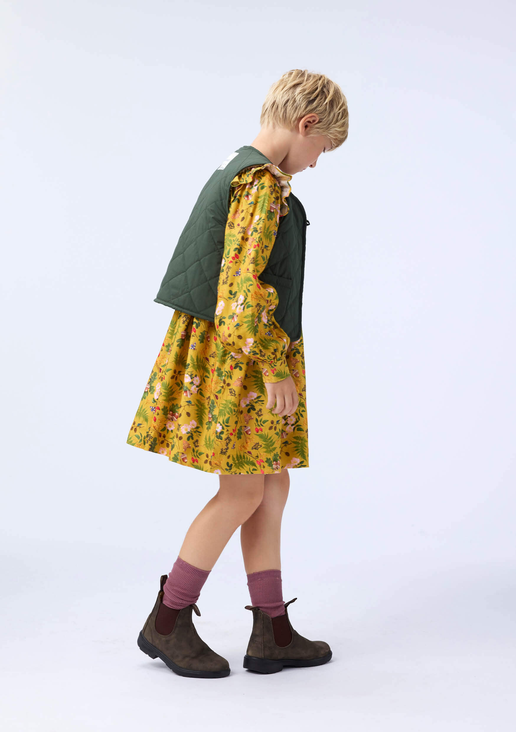 【新品同様・希少】MIKE DOWSON:Fashion Girls 18_aw25_junior_girl.jpg?width=1440
