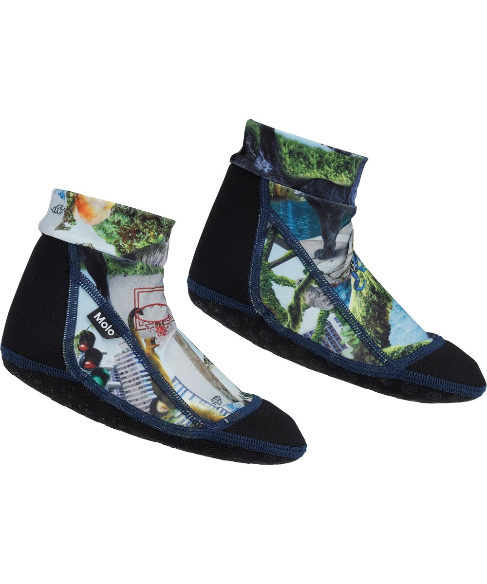 Zabi - Urban Jungle - Neopren badstrumpor med djungel tryck