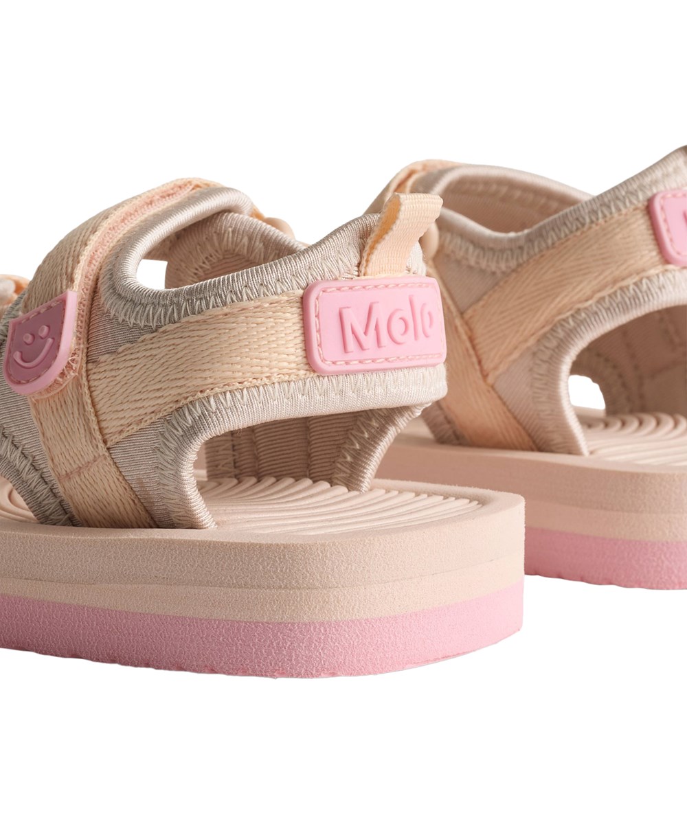 Zola - Rose Light - Rosa, sportiga sandaler för barn med en mjuk skumsula och kardborrefäste.