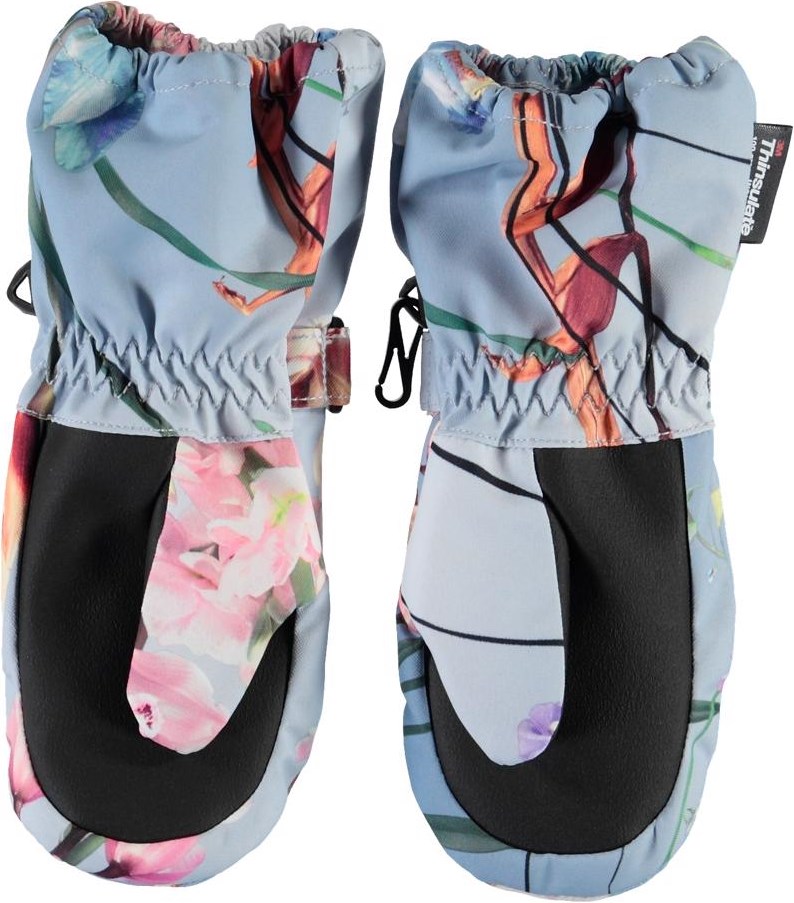 Igor - Ikebana - Vantar med blommor och stjärnreflex