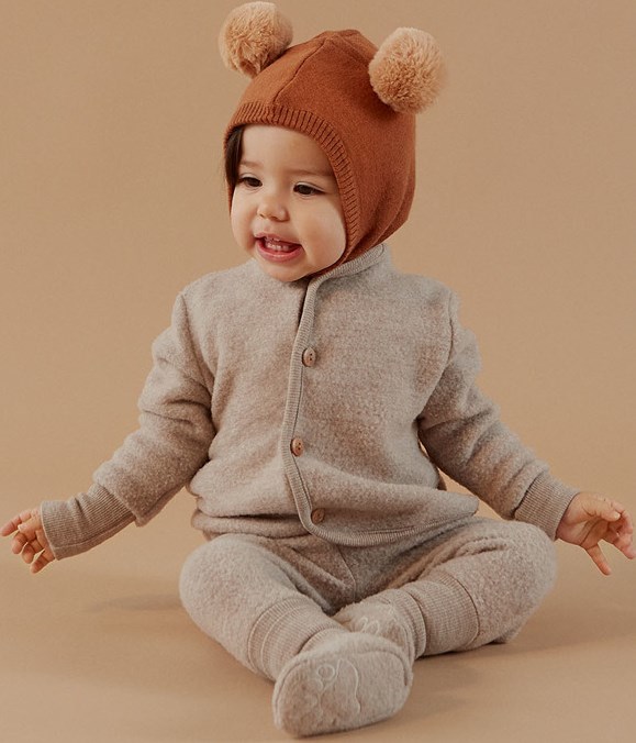 Kado - Deer - Brun balaclava med pälsboll.