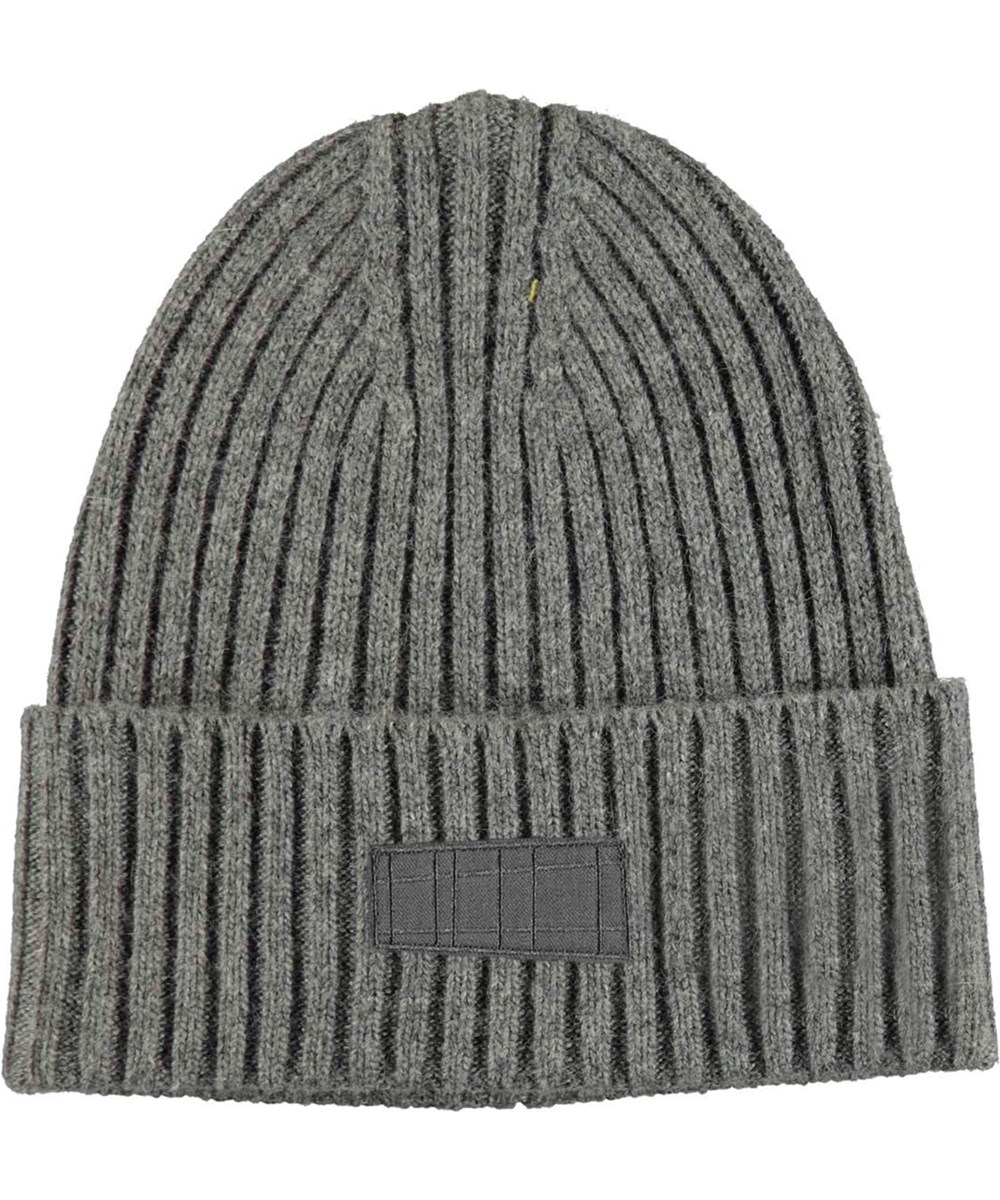 Karli - Dark Grey Melange - Kabelstickad grå mössa i ullmix.