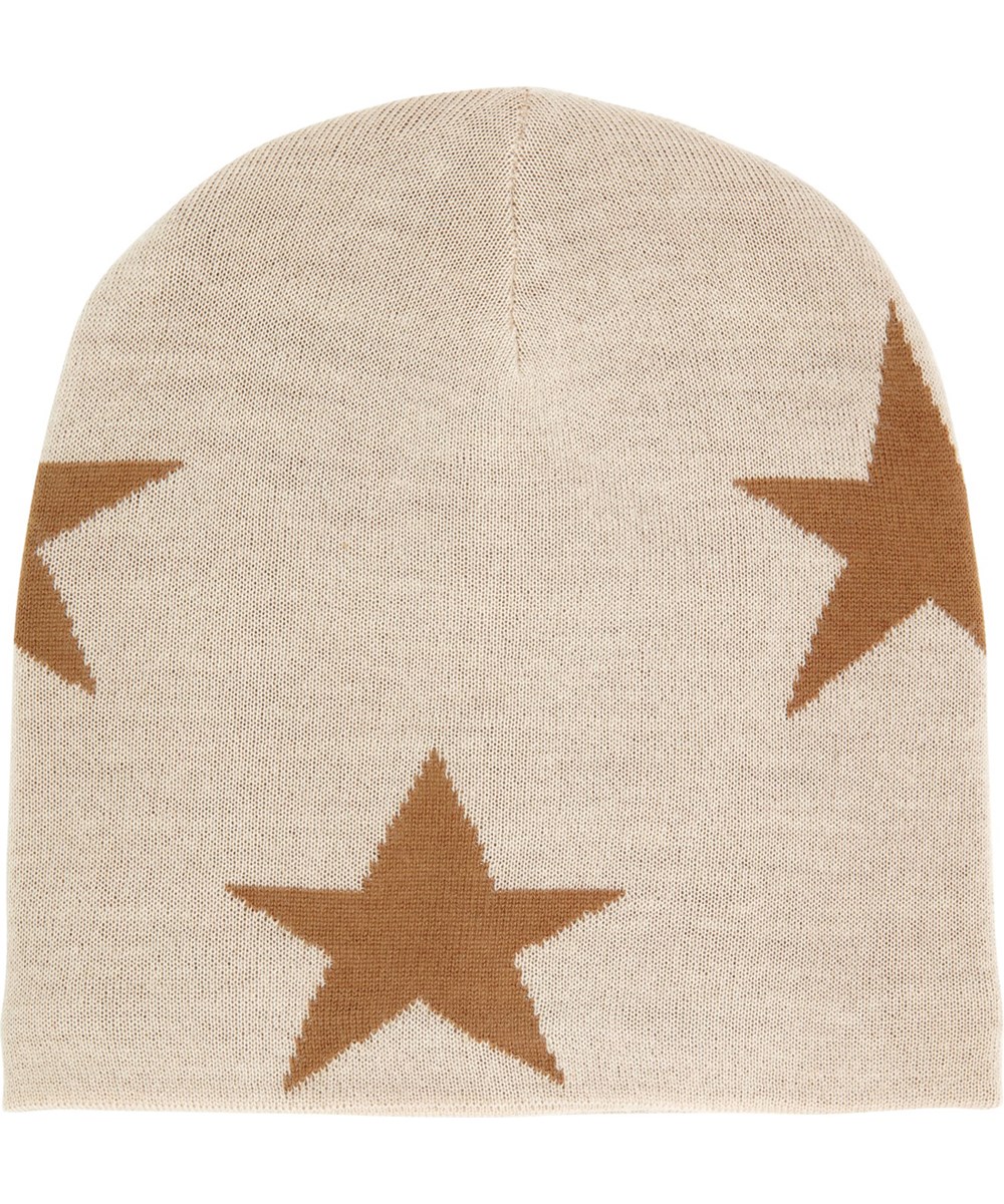 Colder - Crystal Gray - Gebroken witte gebreide muts met een bruin sterrenpatroon gemaakt van een zachte wolmix.