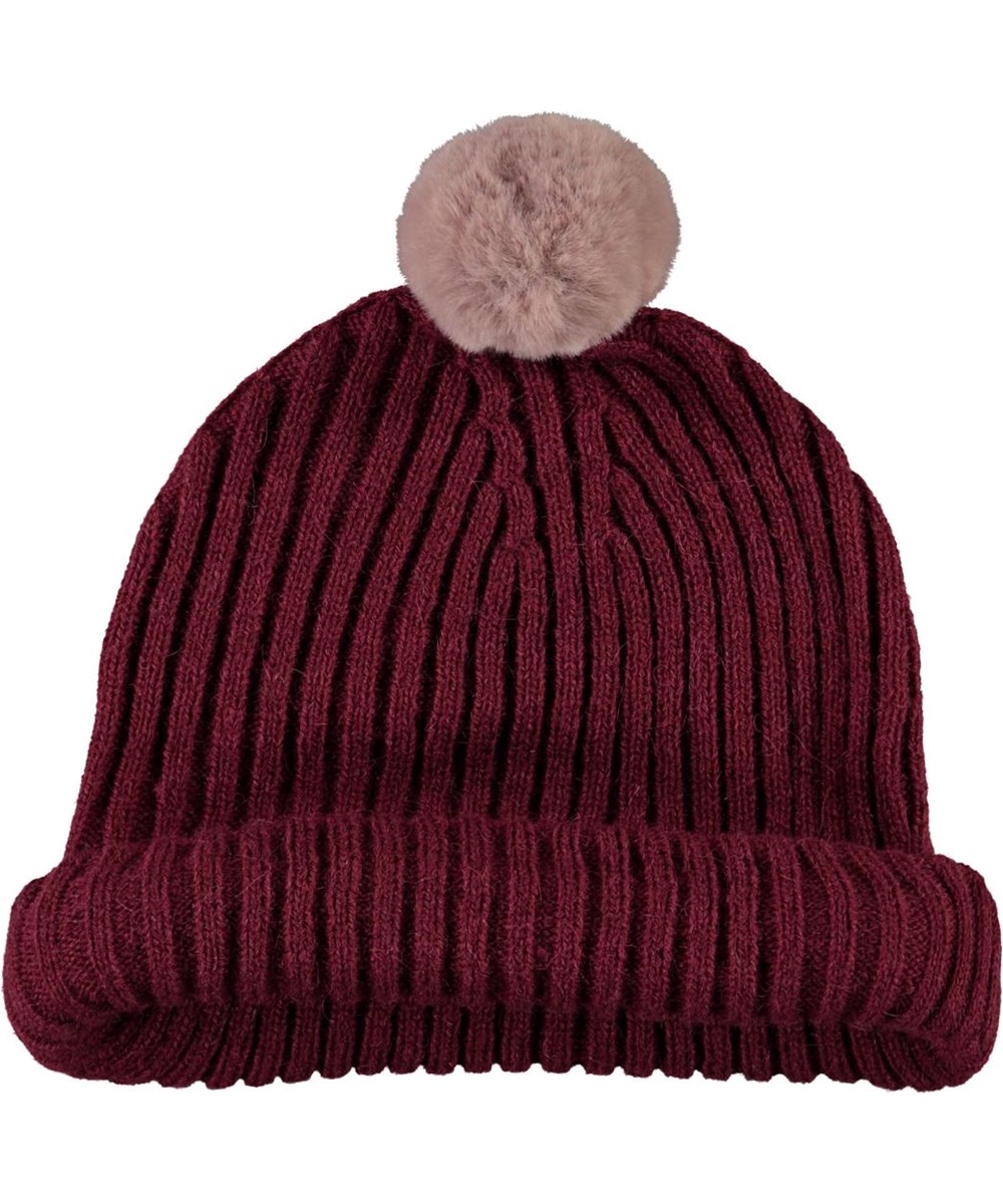 Kikki - Rosewood - Donkerrode gebreide muts met een imitatiebont pompom