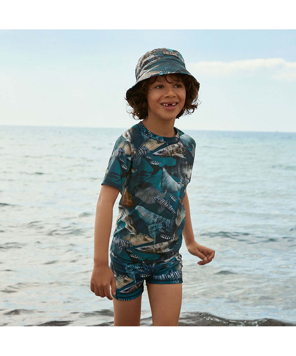 Niks - Amazing Sharks - UV bucket hat met haaien