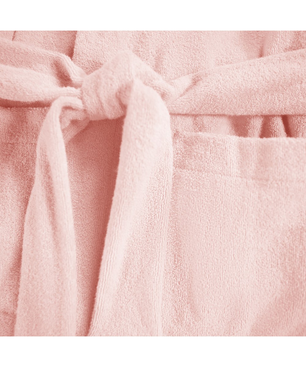 Wyn - Blush - Roze badjas voor kinderen gemaakt van superzacht, biologisch katoenen badstof.