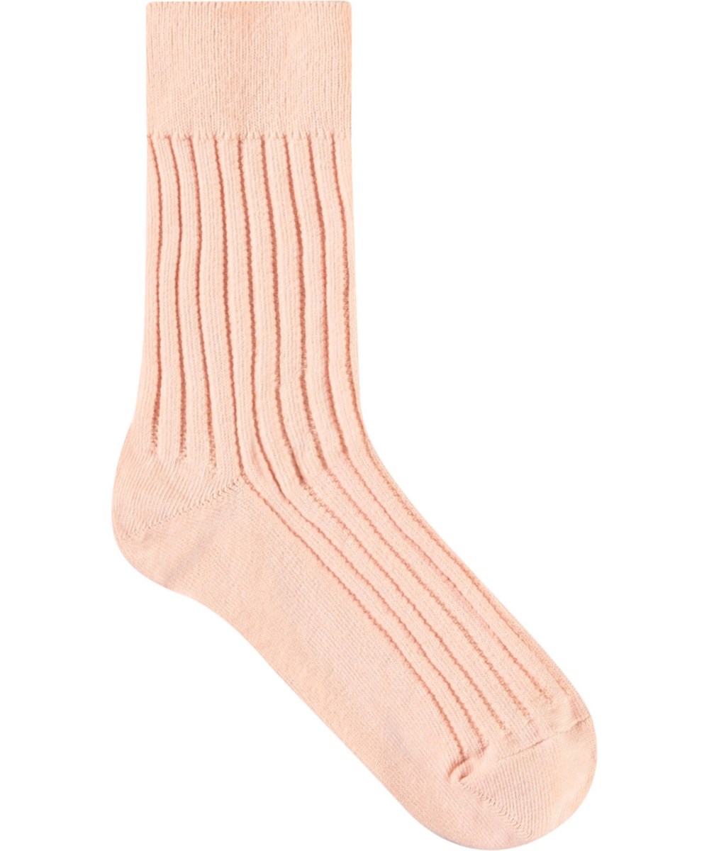 Nomi 4-pack - Warm Coral - Set van 4 paar kindersokken in roze en gele tinten met aardbeienprint.