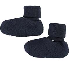 Umut Footwear