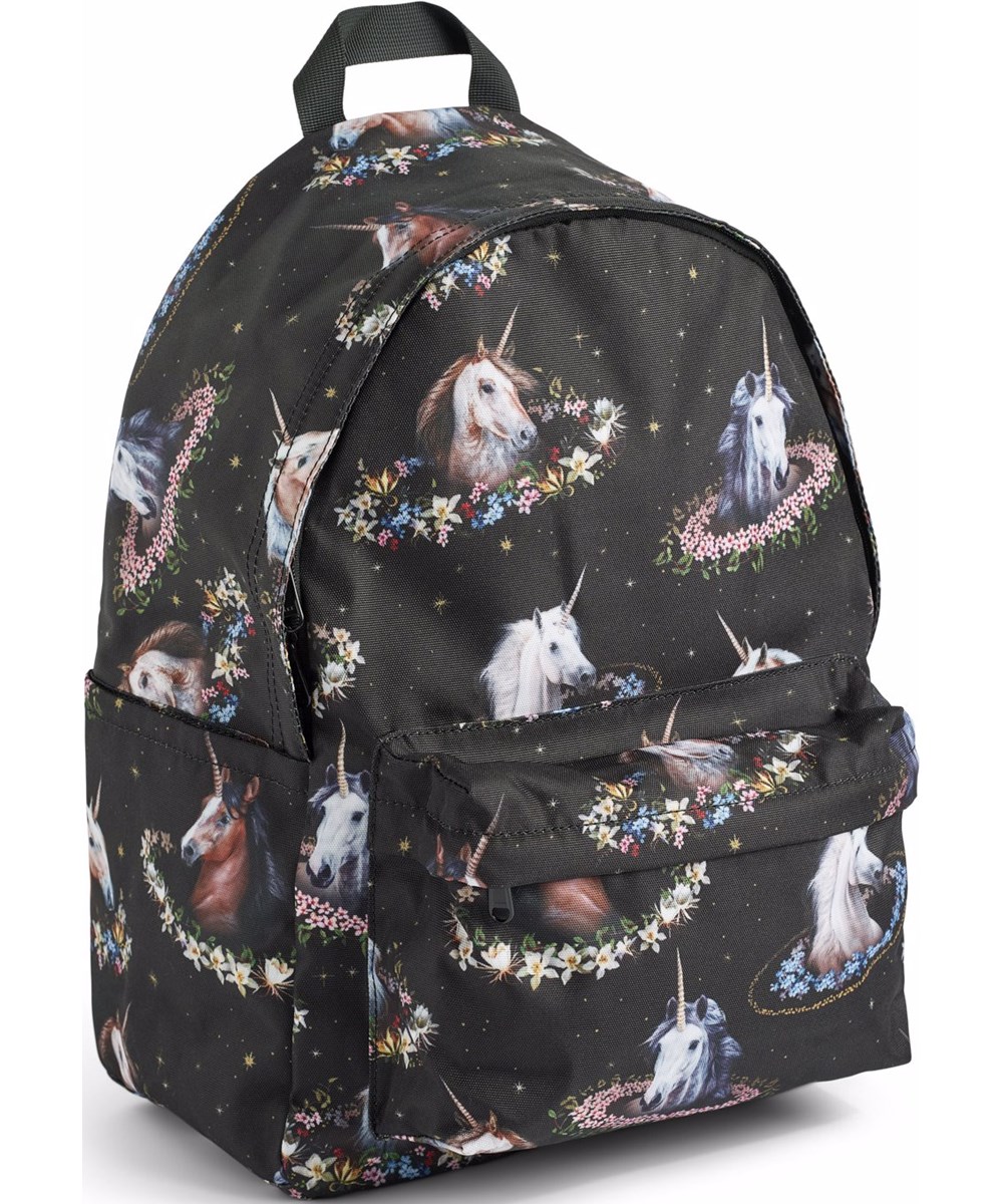 Backpack Mio - Magical Galaxies - Zwarte rugzak voor kinderen met een eenhoorn- en bloemenprint.