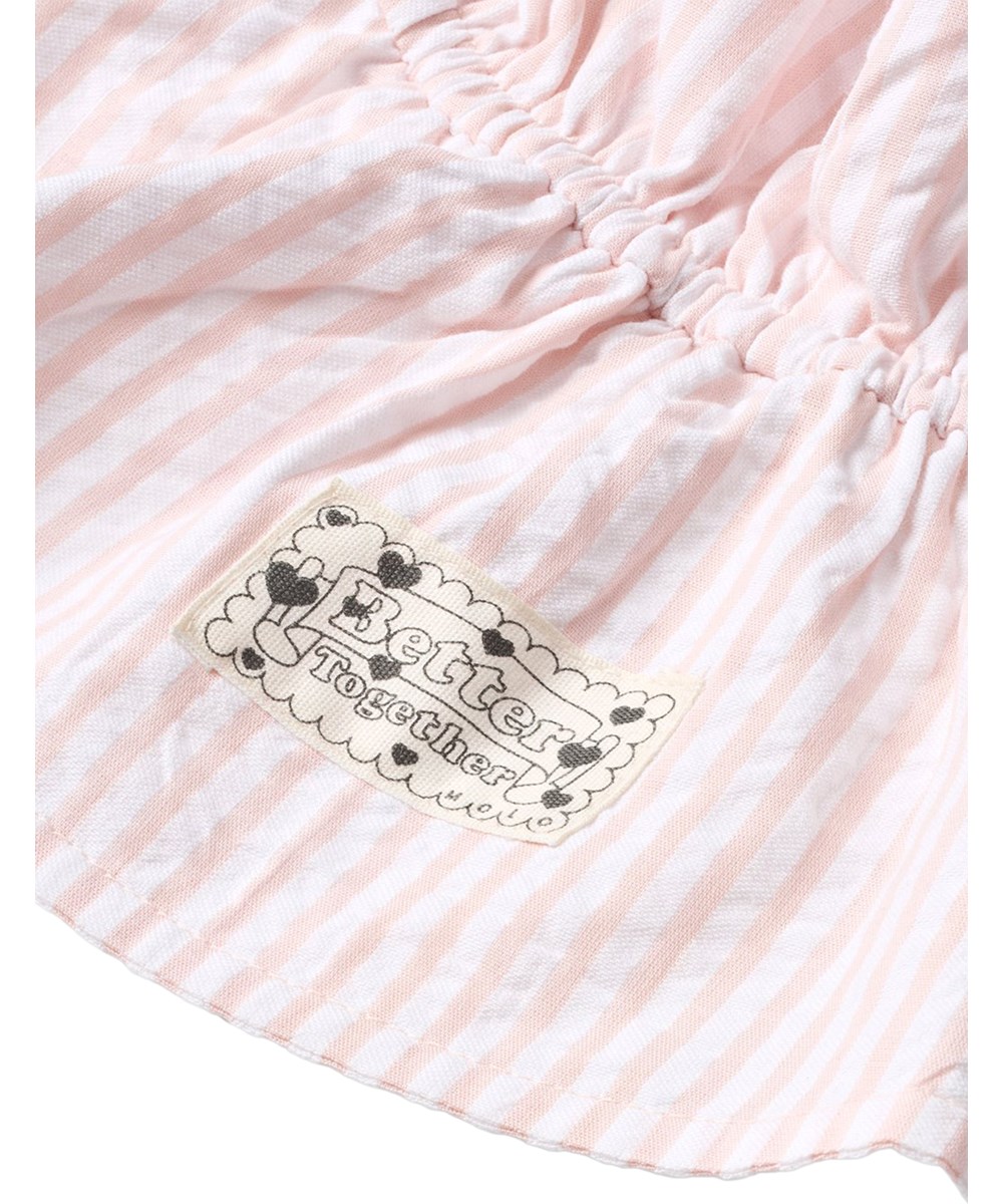 Neo - Cloud Pink Stripe - Pink sun hat for the little ones made of organic cotton with a long neck shade 