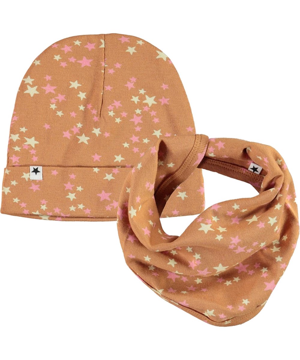 Noe Hat and Bib Set - Starry Deer - Baby hat and bib with star print 