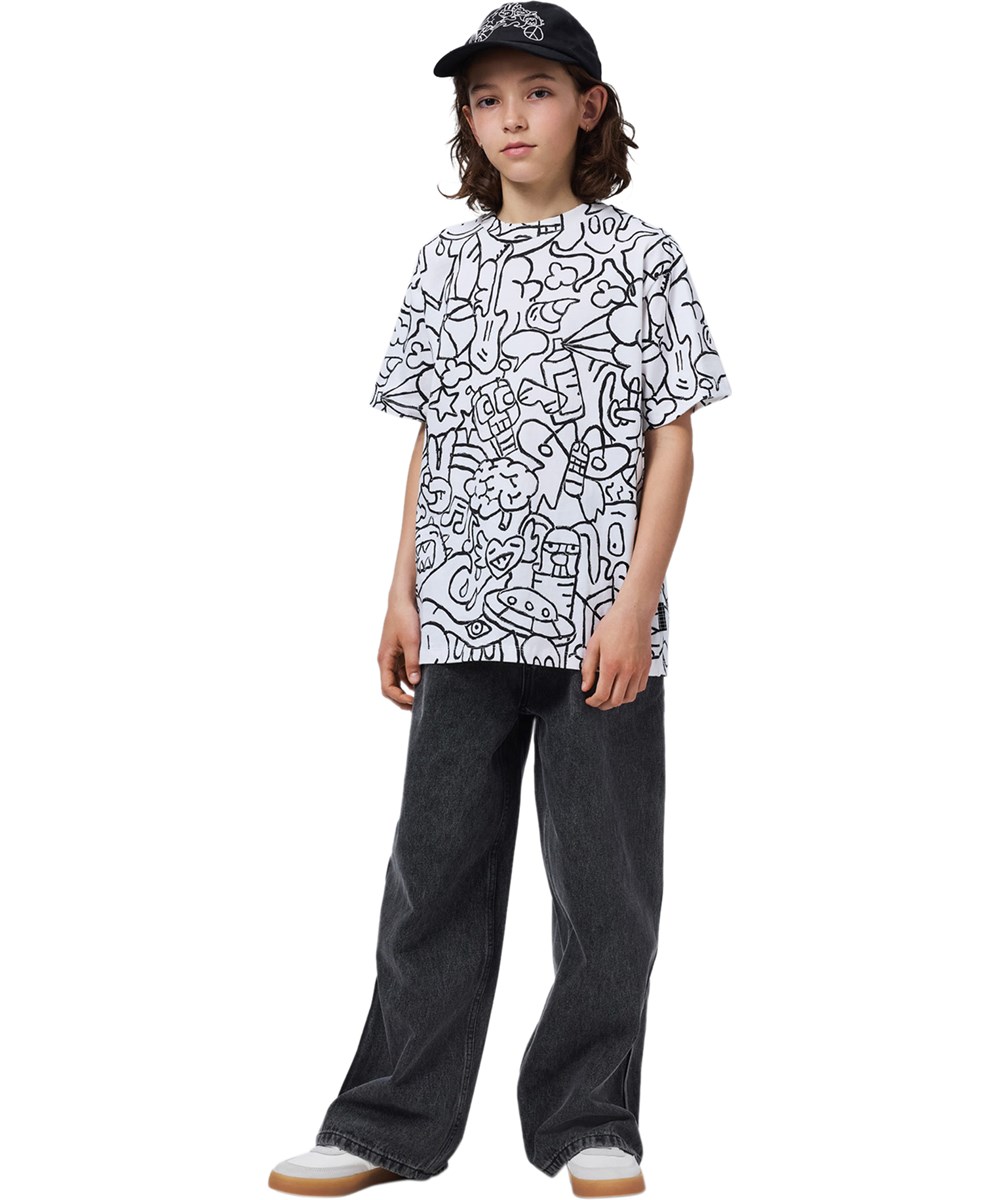 Steel - Black - Black cap for children with a graffiti embroidery