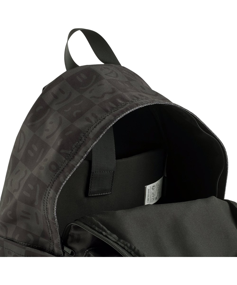 Backpack Mio - Vibe Checks BLK - Black/grey backpack for children with a check pattern 