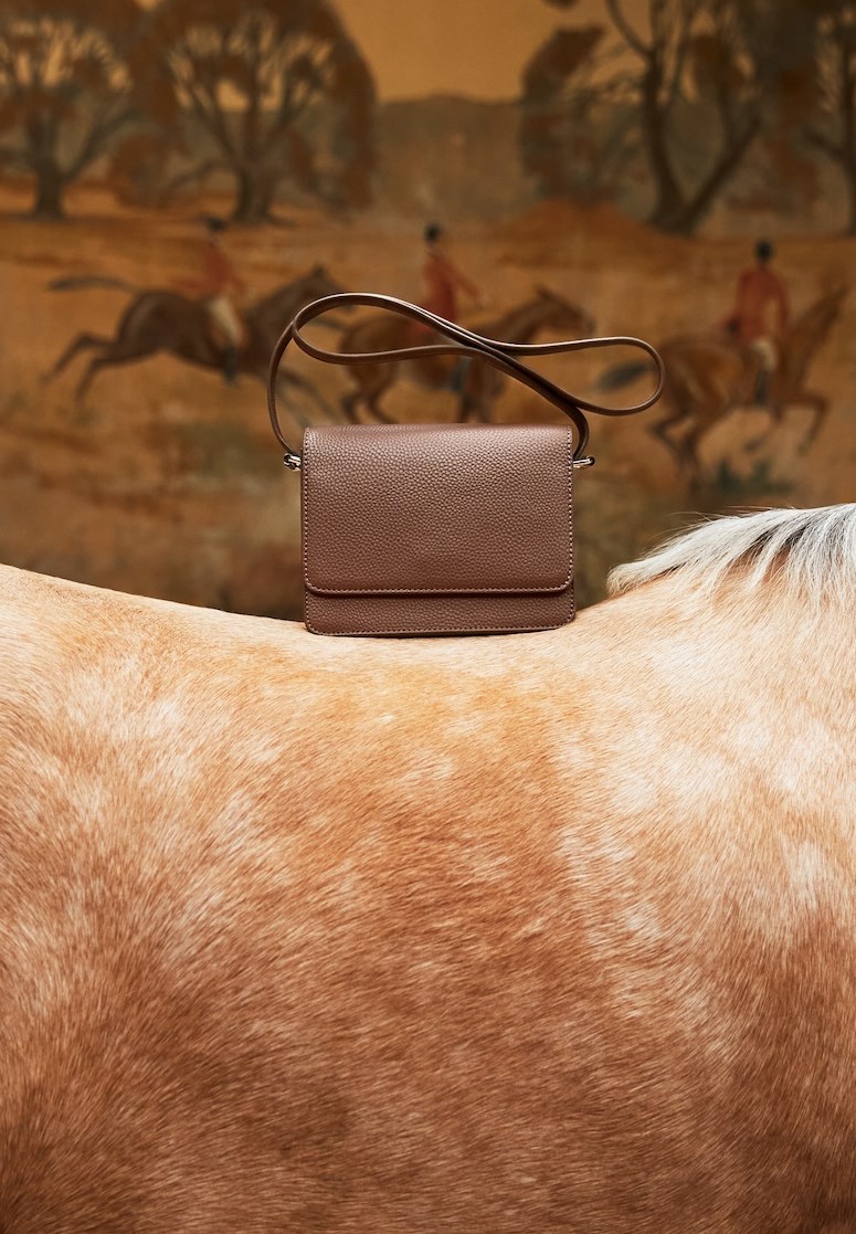 Zoe Bag - Brown Sugar - Adjustable strap light brown crossbody bag.