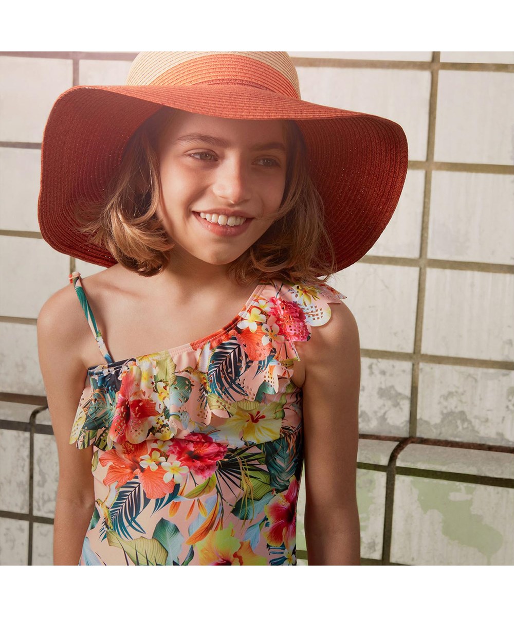 Strawshade Block - Hibiscus Red - 