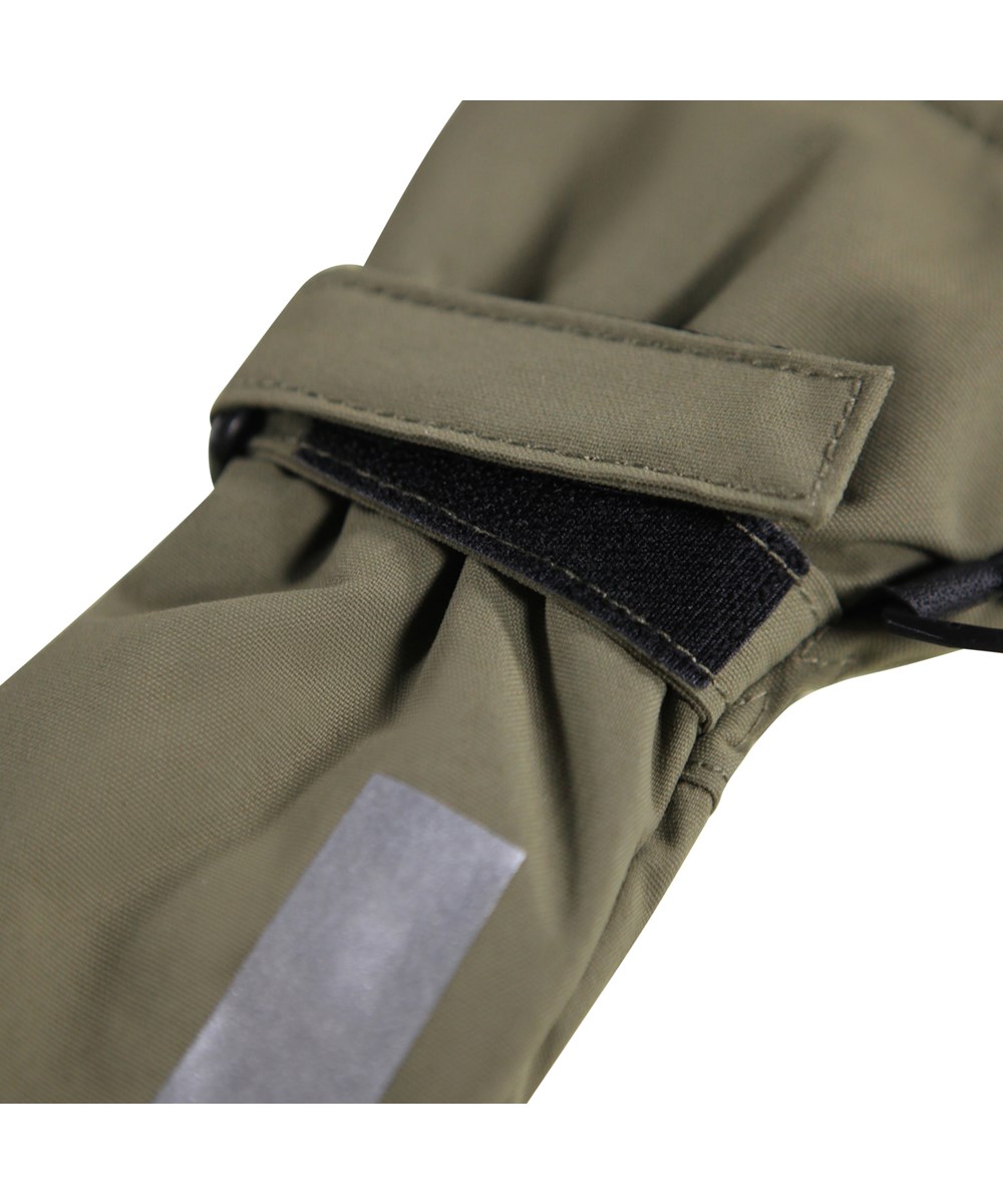 Igor - Bark Green - Green waterproof and breathable mittens for children with 3M™ Thinsulate™ insulation.