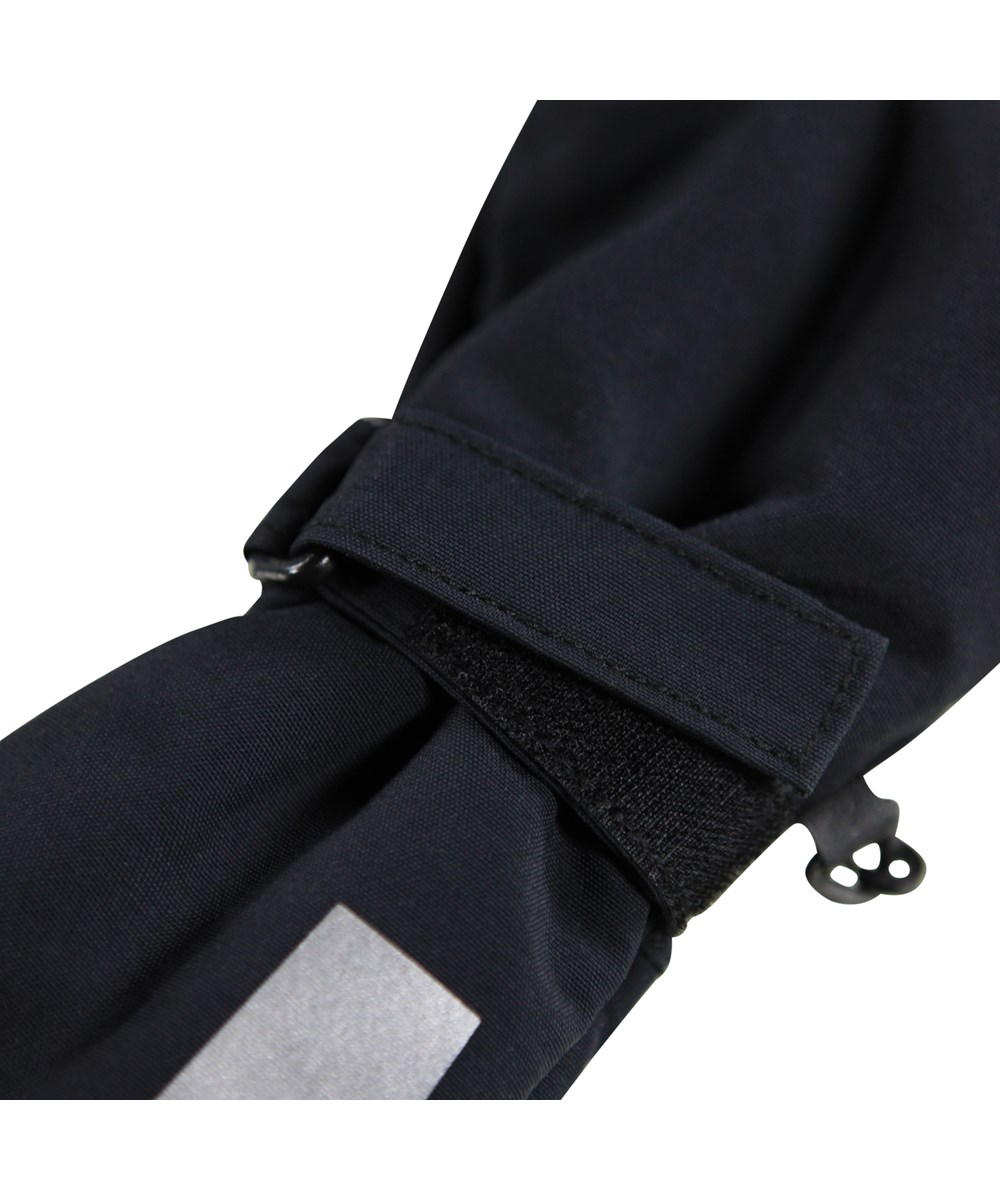 Igor - Black - Recycled black windproof and waterproof mittens 