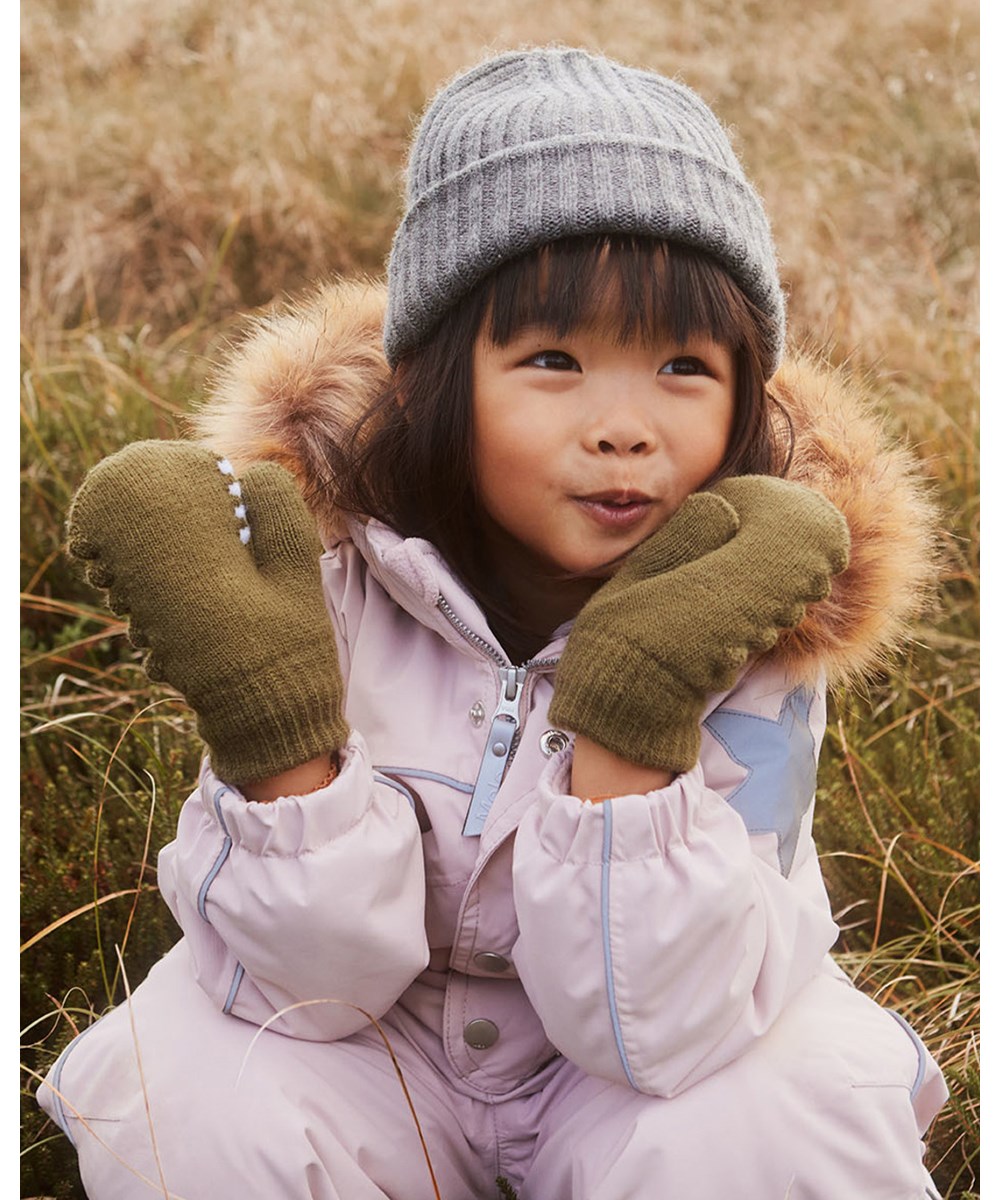 Kenau - Dusty Green - Green baby mittens with dinosaur motif