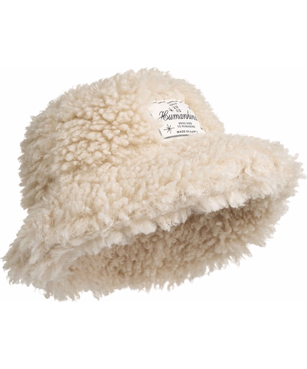 Kylie - Vanilla - Sweet cream-colored fluffy bucket hat for children in fake-fur style.