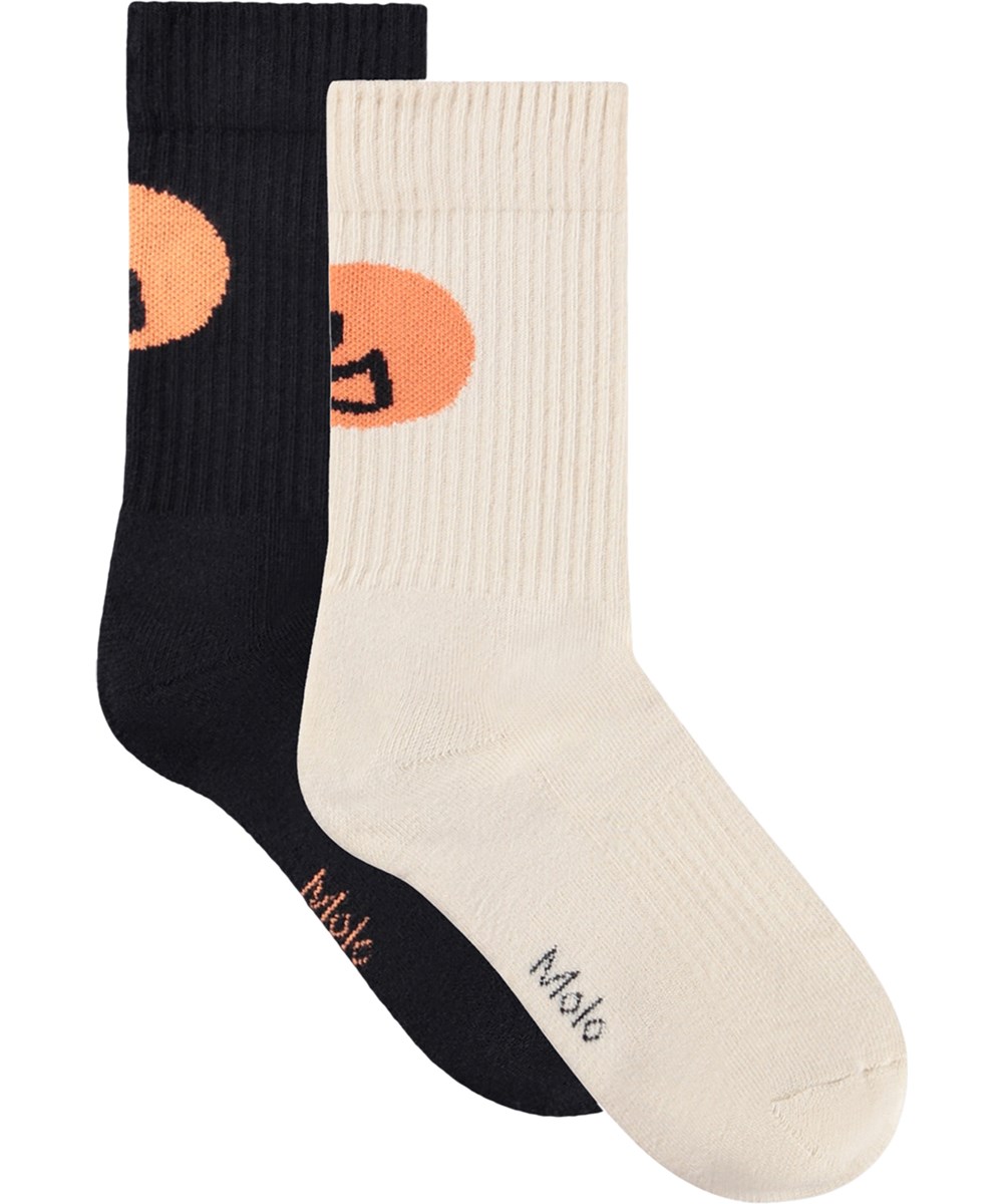 Norman - Bouncy Sand - 2er-Pack Socken für Kinder aus schwarzer und cremefarbener Baumwolle mit Basketballmotiv