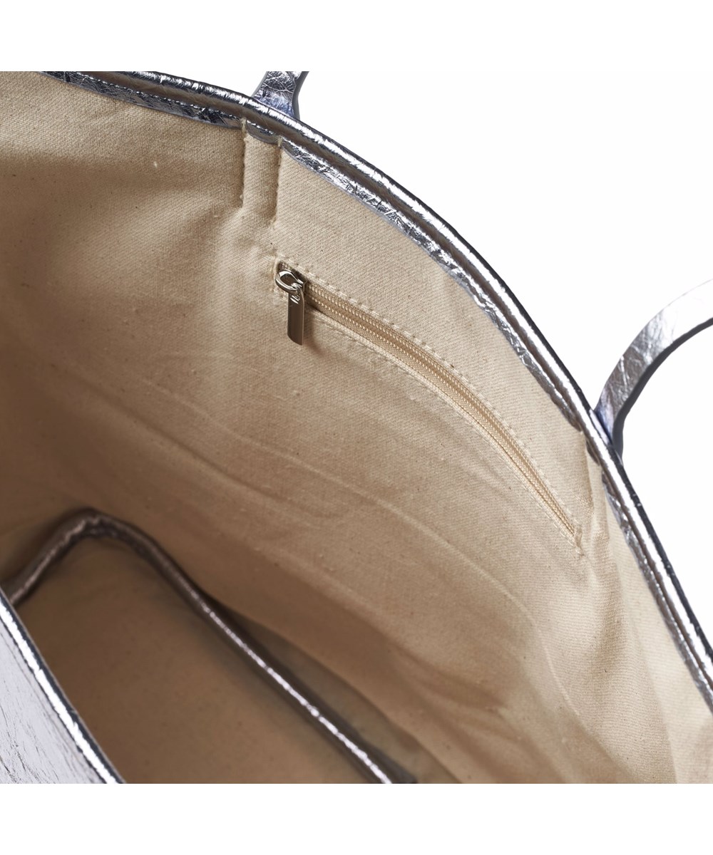 Ava Bag - Silver - Große silberne Einkaufstasche für Kinder.