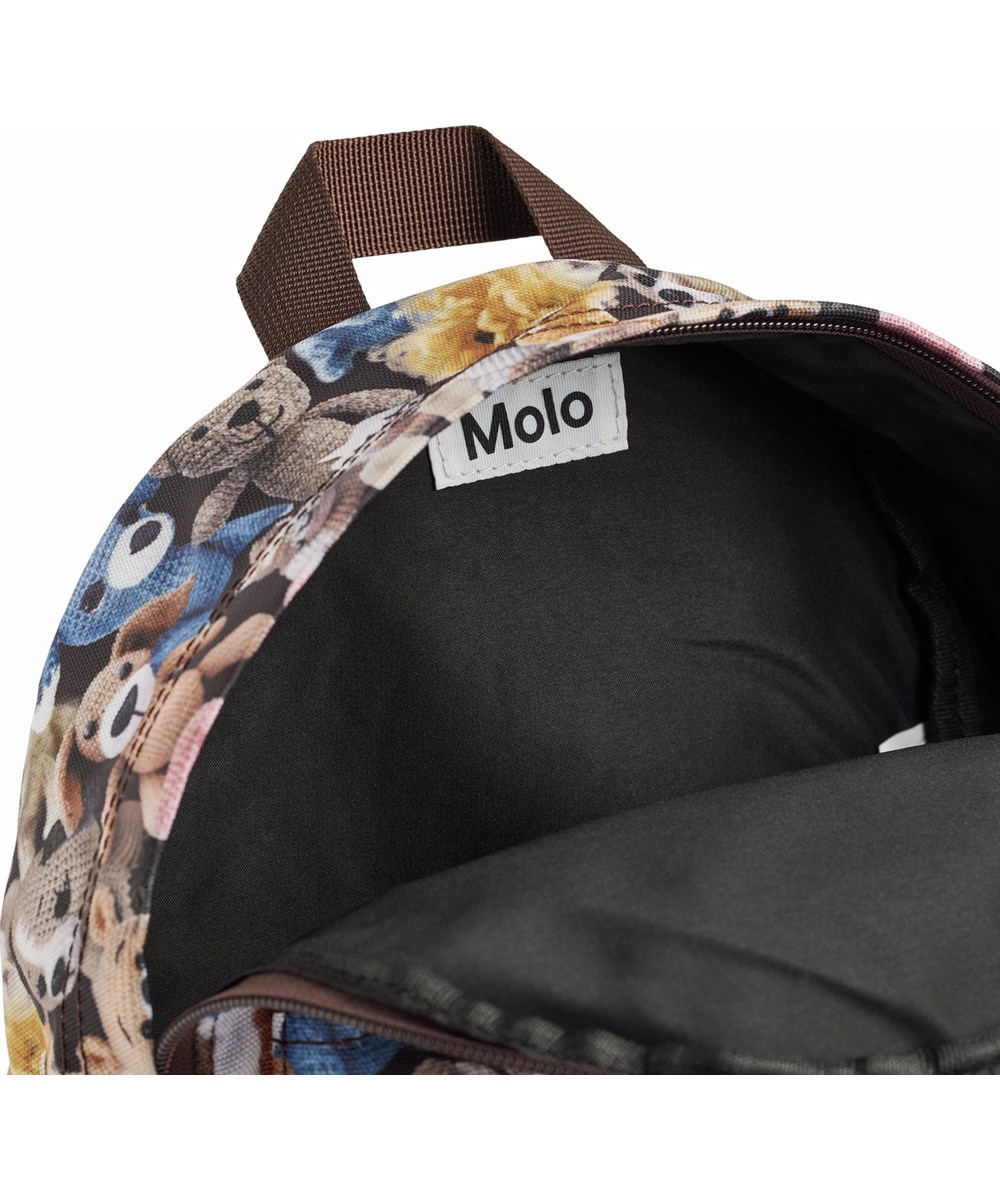 Backpack - Cute Crochet - Brun rygsæk med søde hæklede bamser til børnehavebørn i alderen 3-6 år.