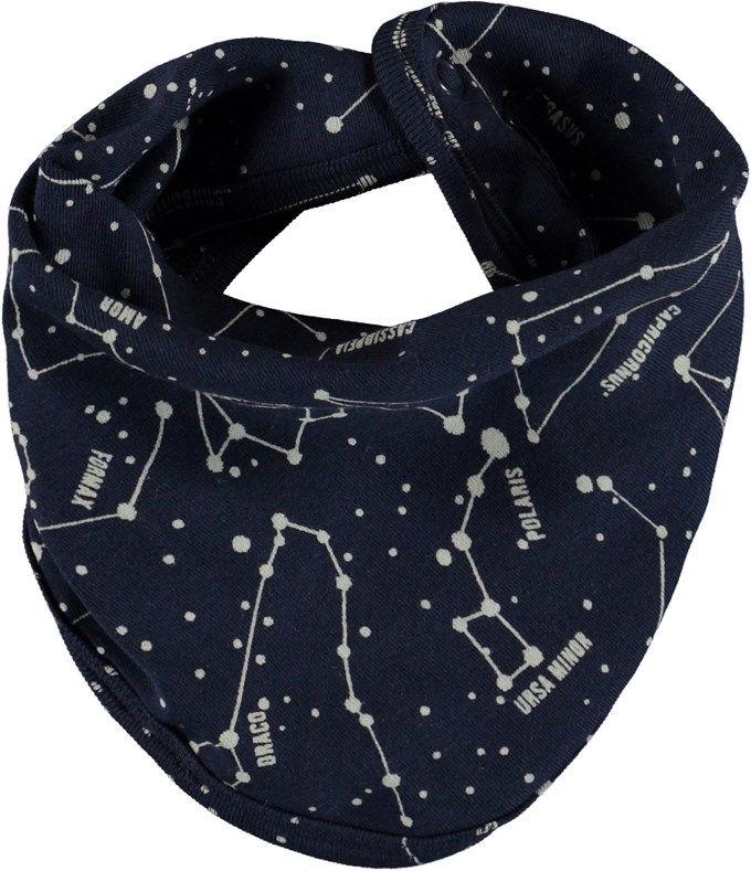 Noe Hat and Bib Set - Star Maps - Økologisk mørkeblå hue og hagesmæk med stjerner