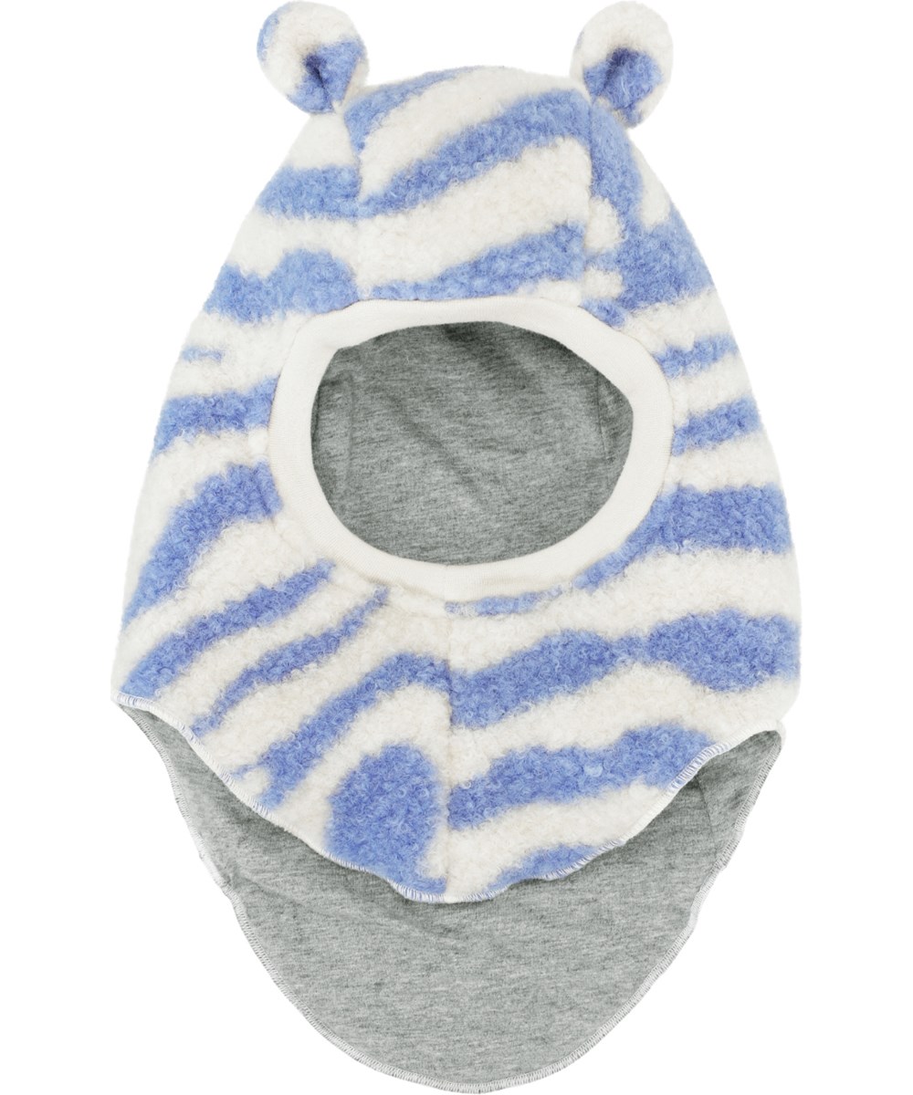 Kay - Zebra Blue - Blå og hvid zebrastribet babyelefanthue med bamseører