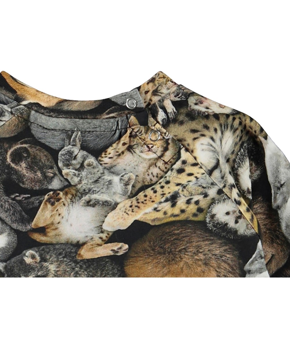 Elmo - Hibernation - Baby top with a print of sleeping animals