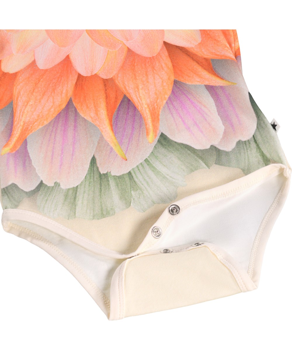 Foss - Bright Petals - Orange, långärmad body för de små i ekologisk bomull med blommönster