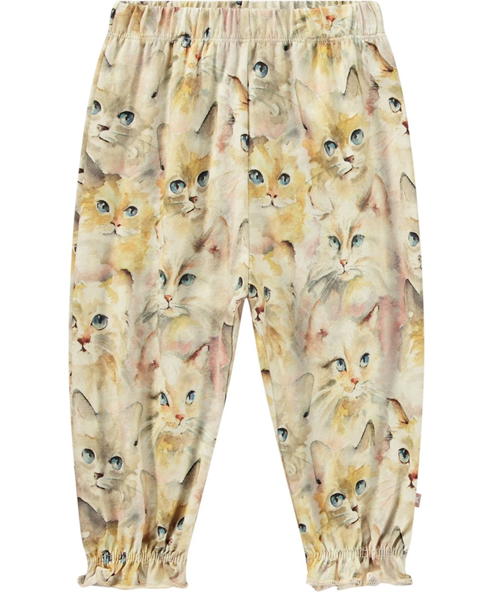 Selena - Aquarelle Cats - Ljusgula ekologiska bomullsbyxor i jersey med kattmönster målat med vattenfärger.