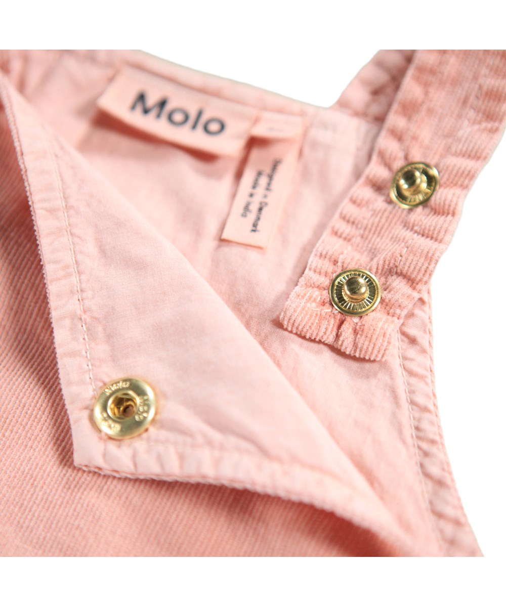 Celina - Rose Cloud - Fin rosa klänning i mjuk bomullsfleece för baby.