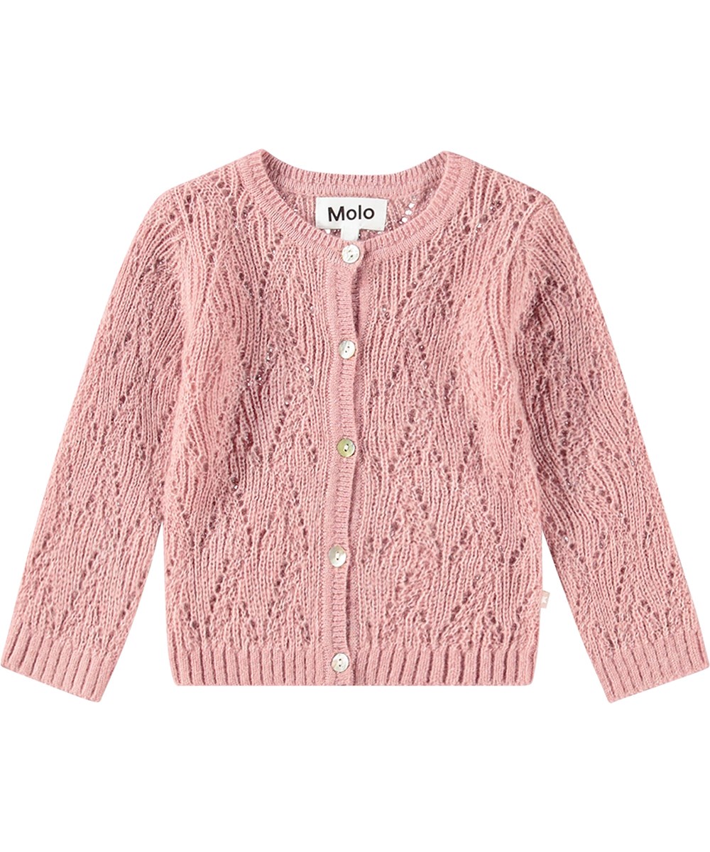 Gilli - Petal Blush - Ljusrosa stickad kofta med mönstrad stickning och ribbstickade muddar.