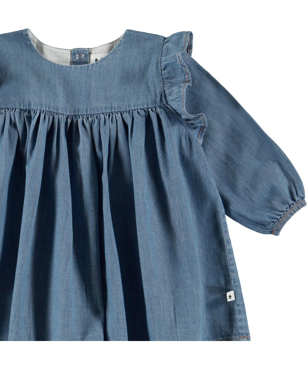 Callie - Washed Blue - Baby denim dress with ruffles 