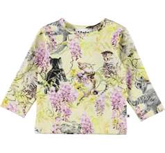 Eva T-shirts & Tops