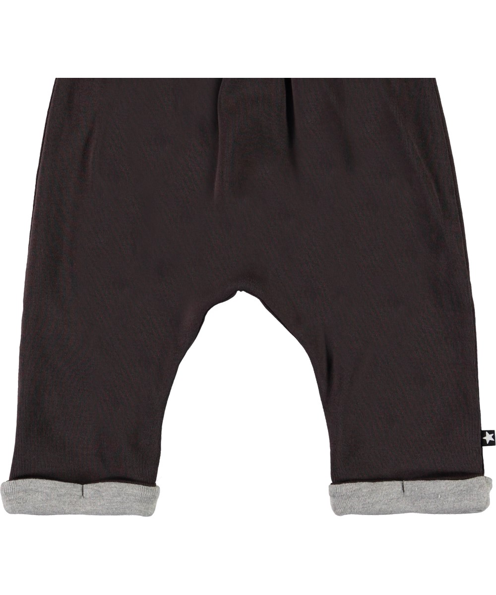Soyo - Brown Darkness - Bruine baby joggingbroek
