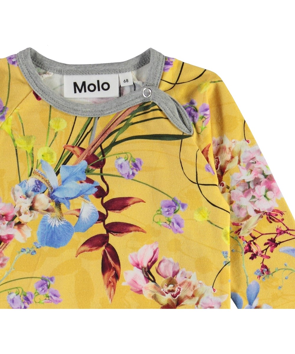 Fonda - The Art Of Flowers - Gelber Baby-Body mit Blumen