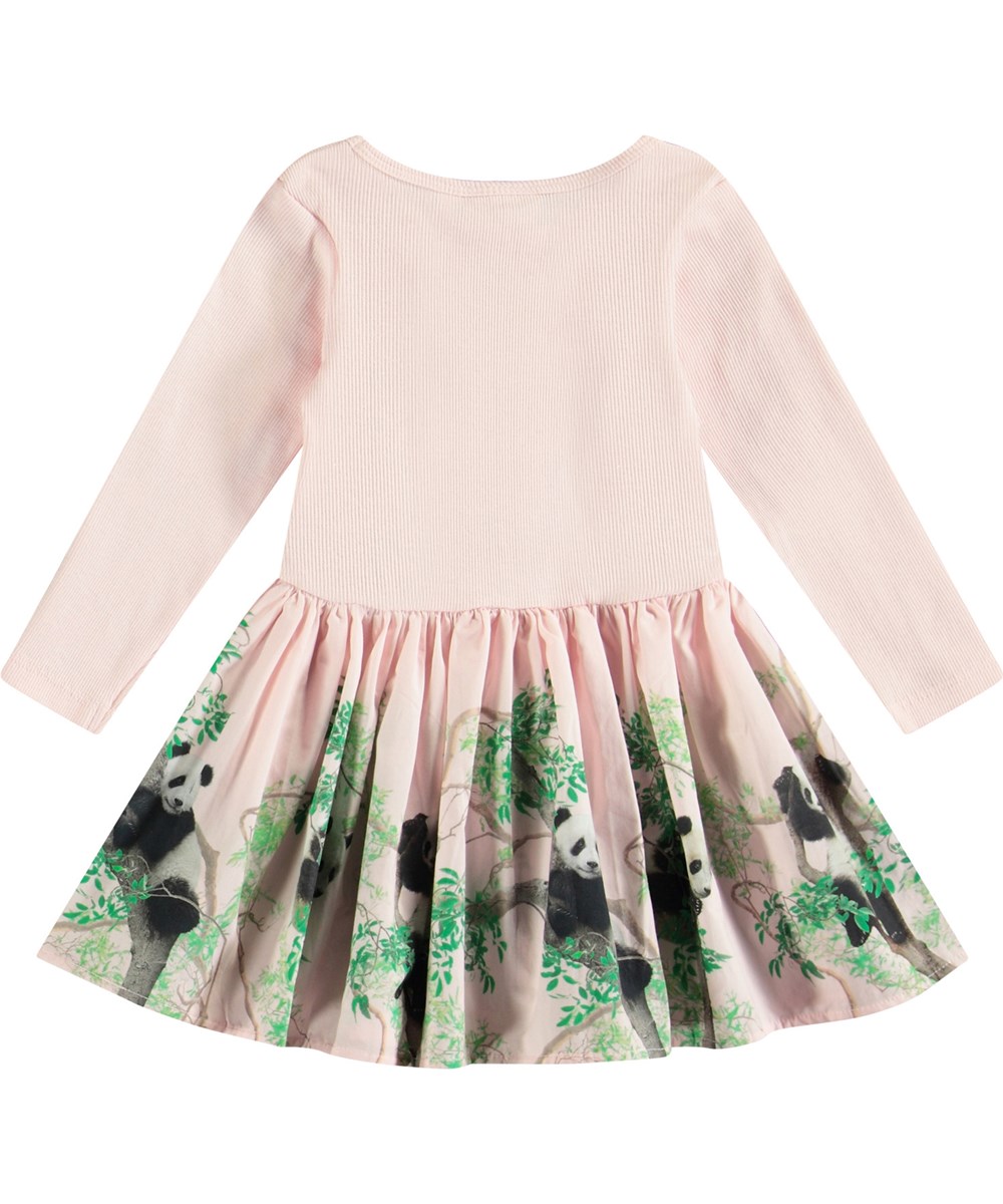 Candi - Cuteness - Langärmeliges Kleid für Babys aus Öko-Baumwolle. Das Kleid ist rosa mit einem Panda-Druck.
