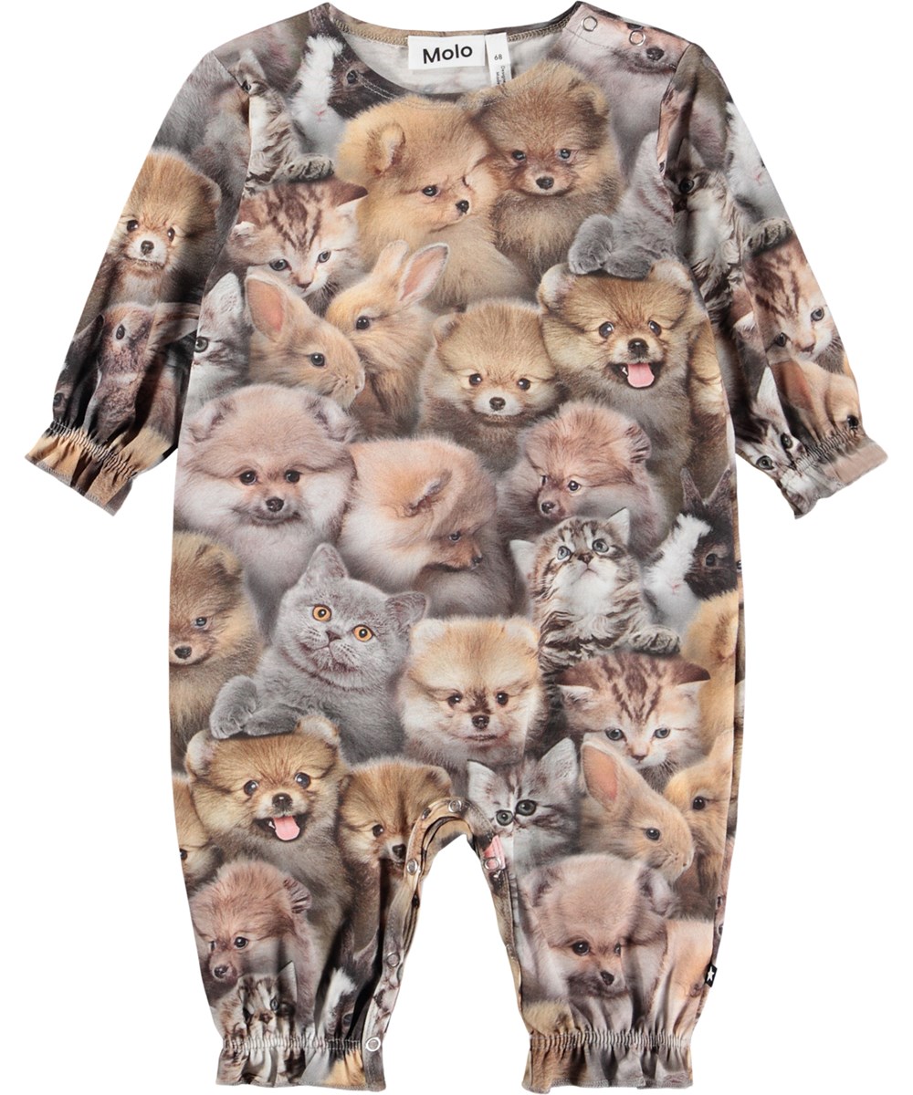 Florina - Fuzzy Fluffy - Babypakje gemaakt van biologisch katoen met een dierenprint.