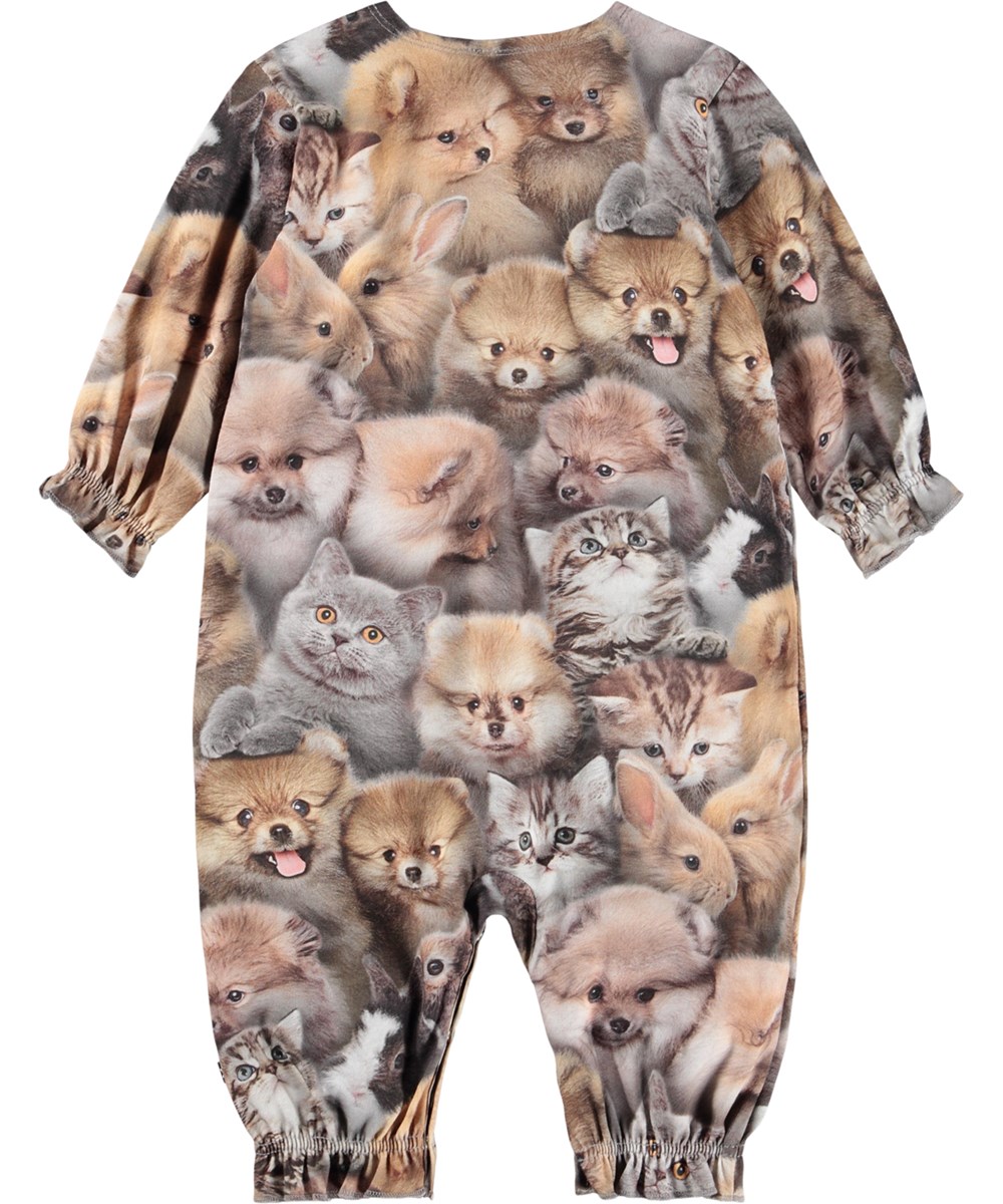 Florina - Fuzzy Fluffy - Babypakje gemaakt van biologisch katoen met een dierenprint.