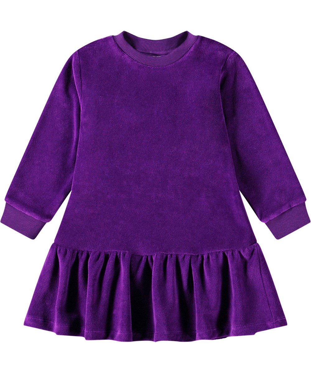 Calypso - Warm Purple - Zacht paars fluwelen jurkje voor baby's en peuters met geribbelde manchetten en drukknopen.