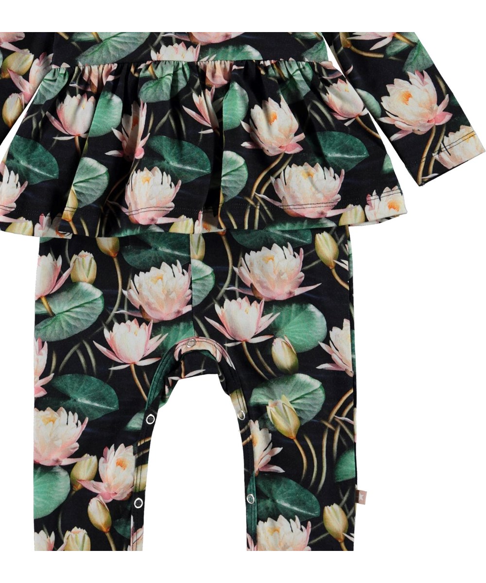 Florie - Water Lilies - Økologisk baby dragt med åkander og skørt