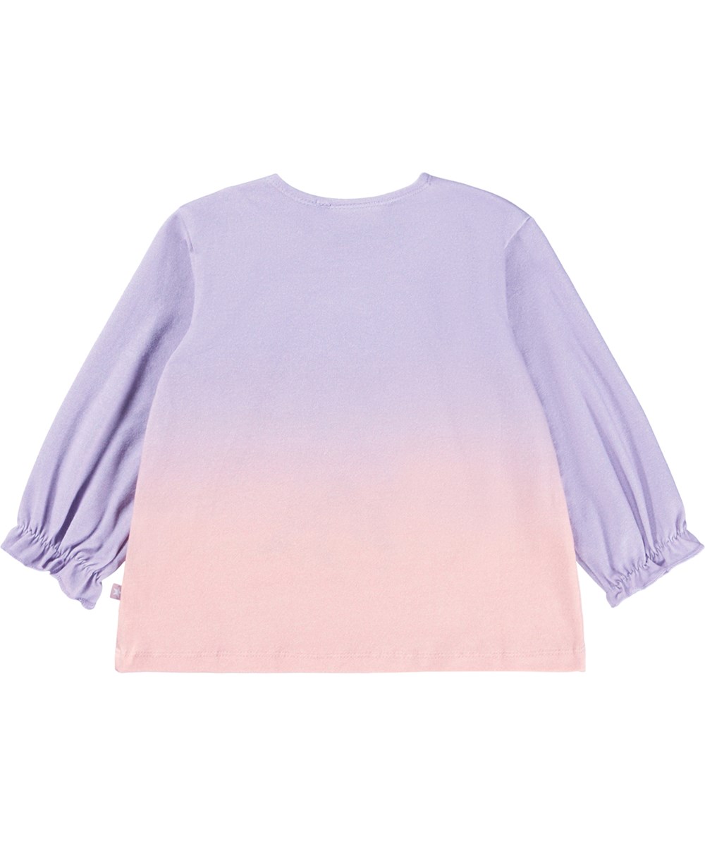 Elina - Dressy Kitten - Lyslilla og rosa langærmet bluse i økologisk bomuld til baby med et print af en kat og blomster.