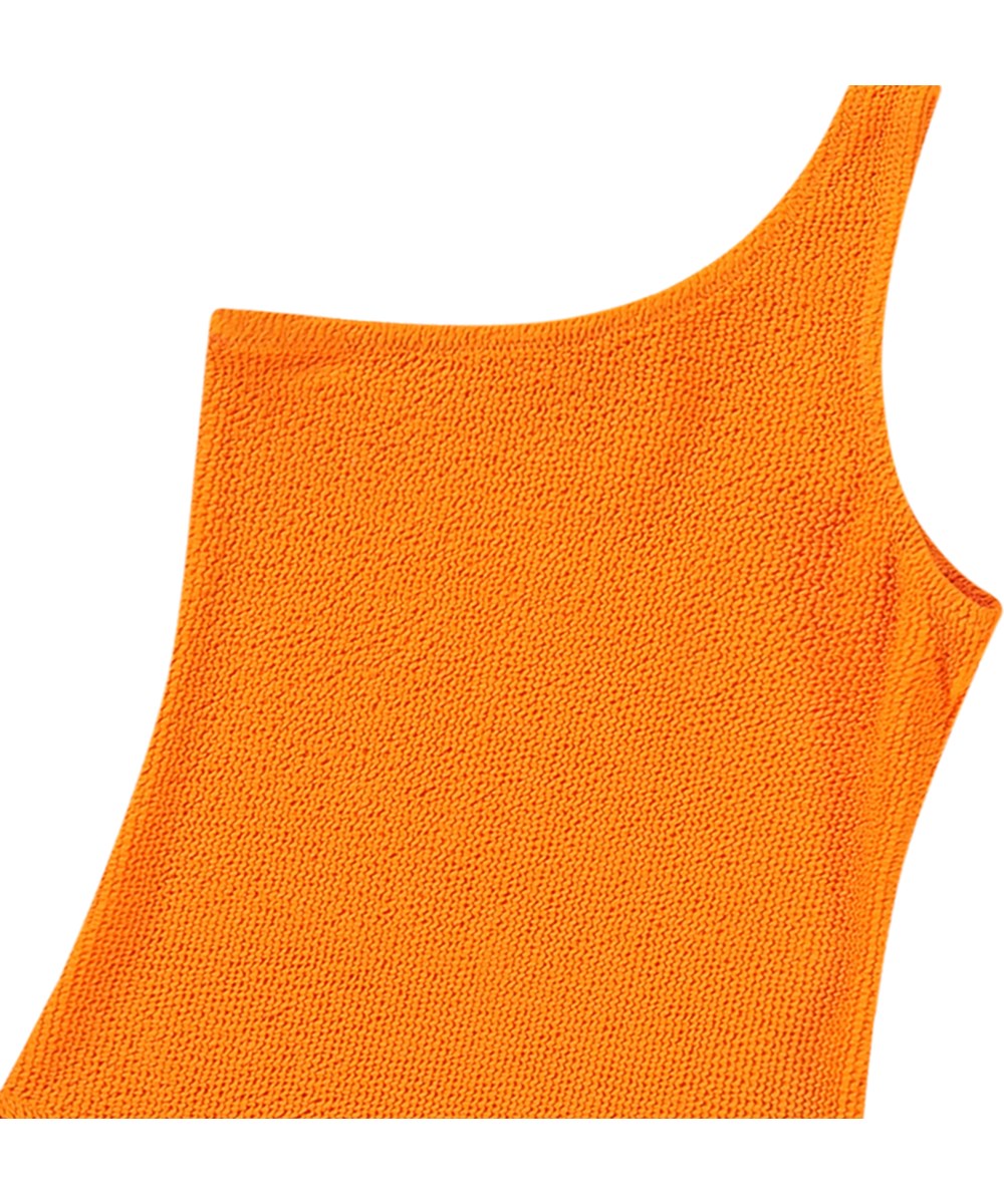 Nai Solid - Tumeric - Oranger Einteiler-Badeanzug für Kinder mit Textur und UV-Schutz 50+.