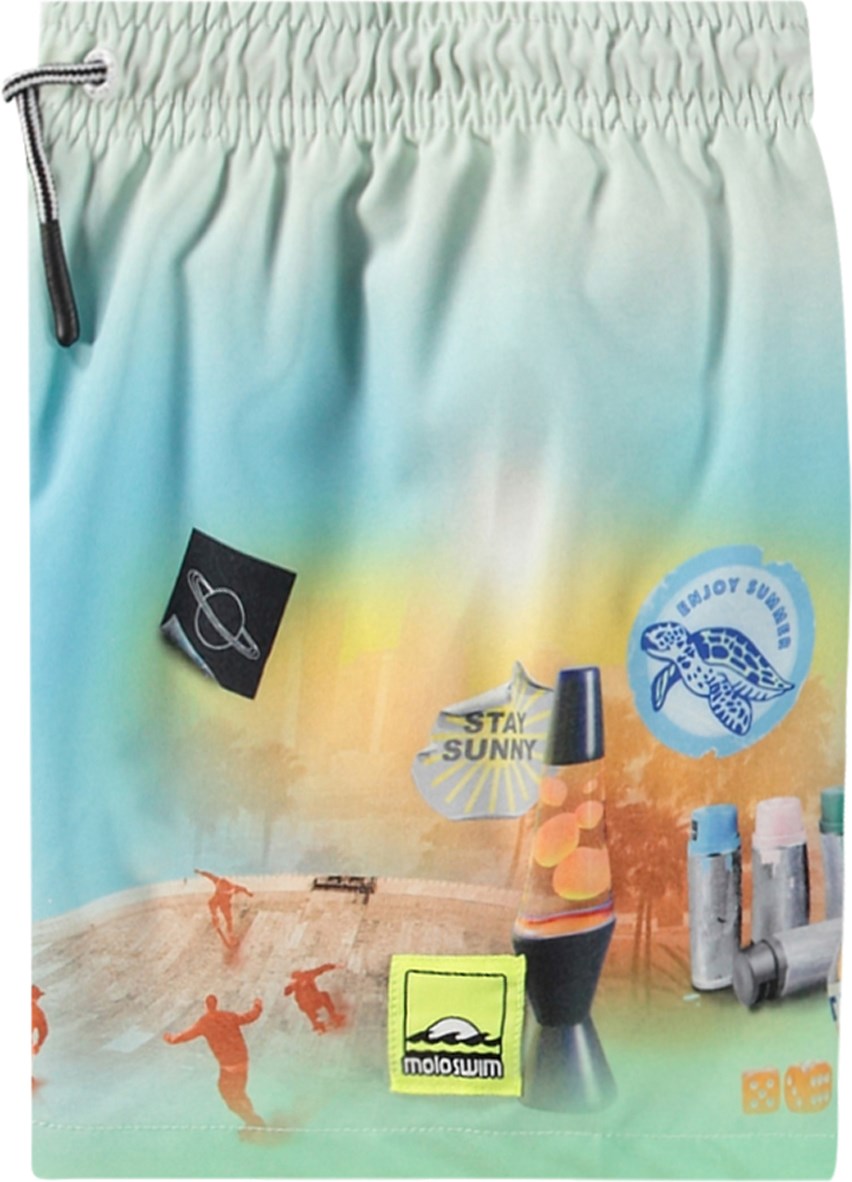 Niko - My Childhood - Hellblaue und hellgrüne sportliche Badehosen für aktive Kinder aus recyceltem Polyester mit UV-Schutz 50+.