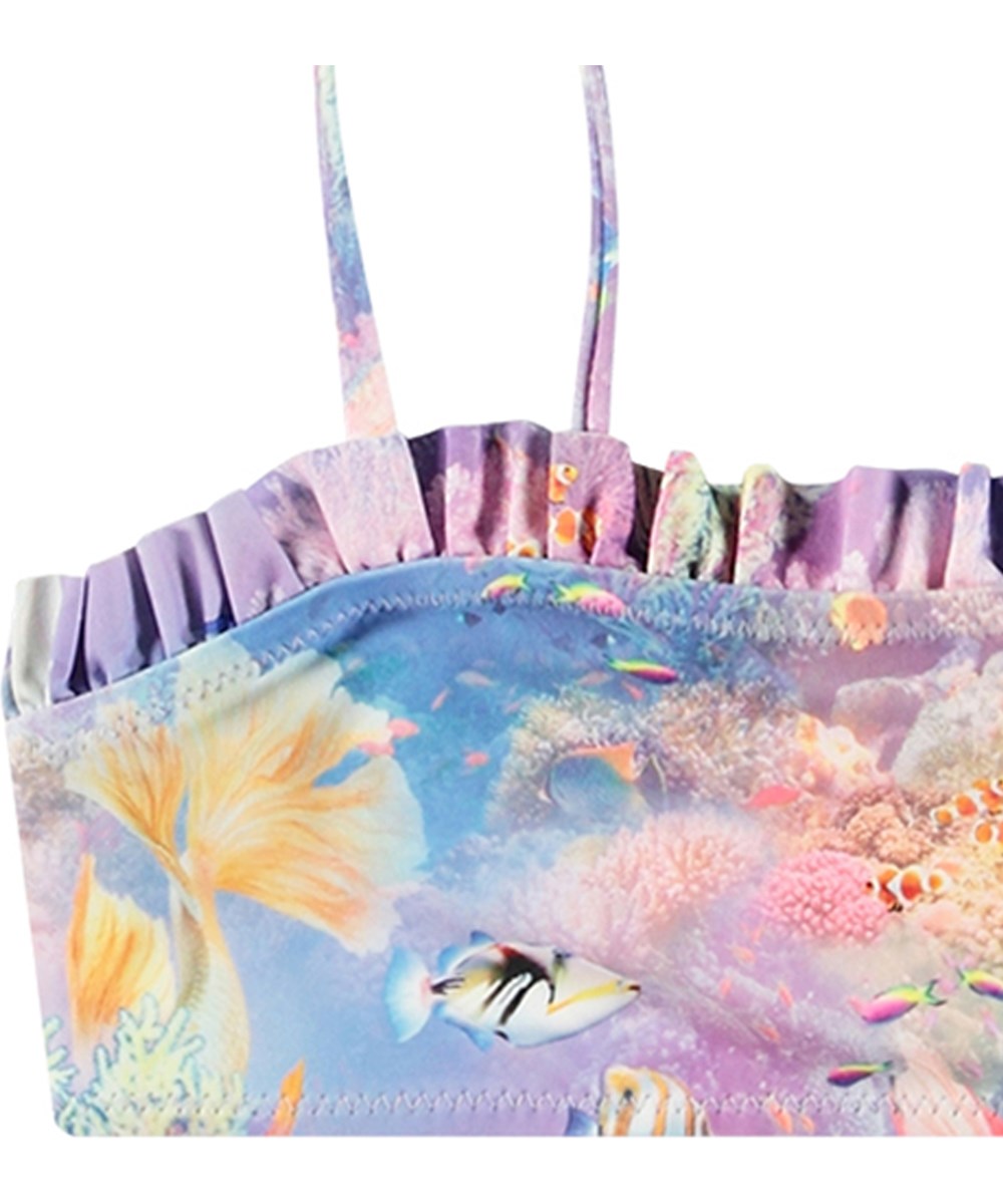 Naila - Mermaid Land - Strækbar bikini til aktive børn fremstillet i genanvendt polyester med UV-beskyttelse 50+.