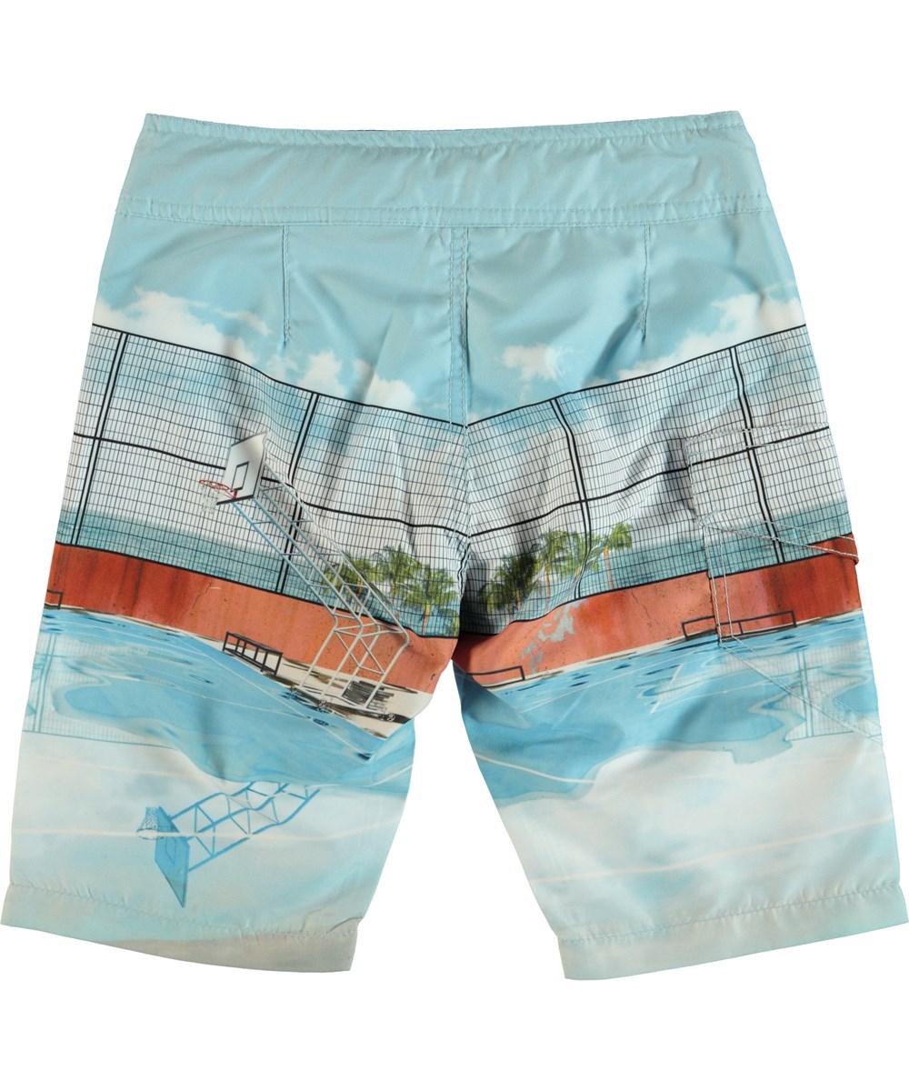 Nalvaro - Basket Court - Boardies med basketbane. 