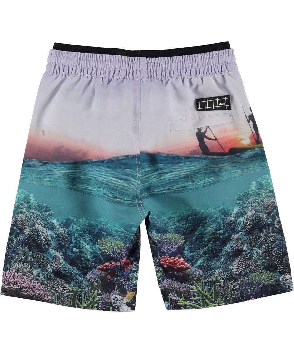 Neal - Ocean Explore - Lilla badeshort med paddleboard opg koraler